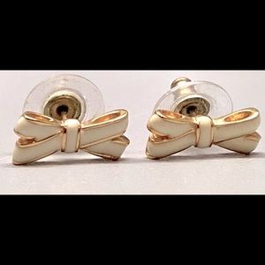 Kate Spade gold and ceramic bowl stud earrings